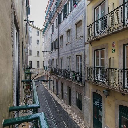 Lisboa Lovelystay - Vintage Flat Near Santa Justa Elevator! المظهر الخارجي الصورة